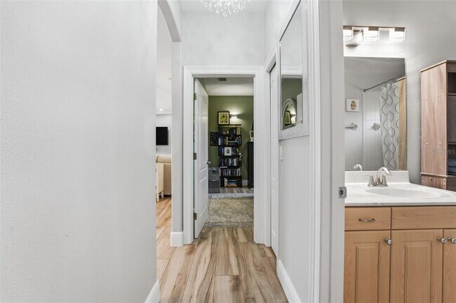 Building Photo - 6331 Yellow Wood Pl