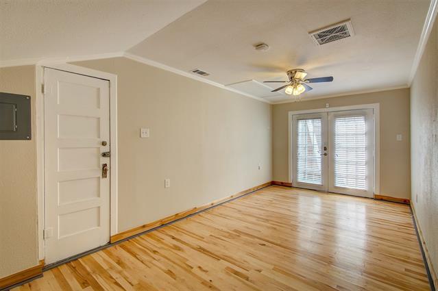Building Photo - 3820 El Campo Ave