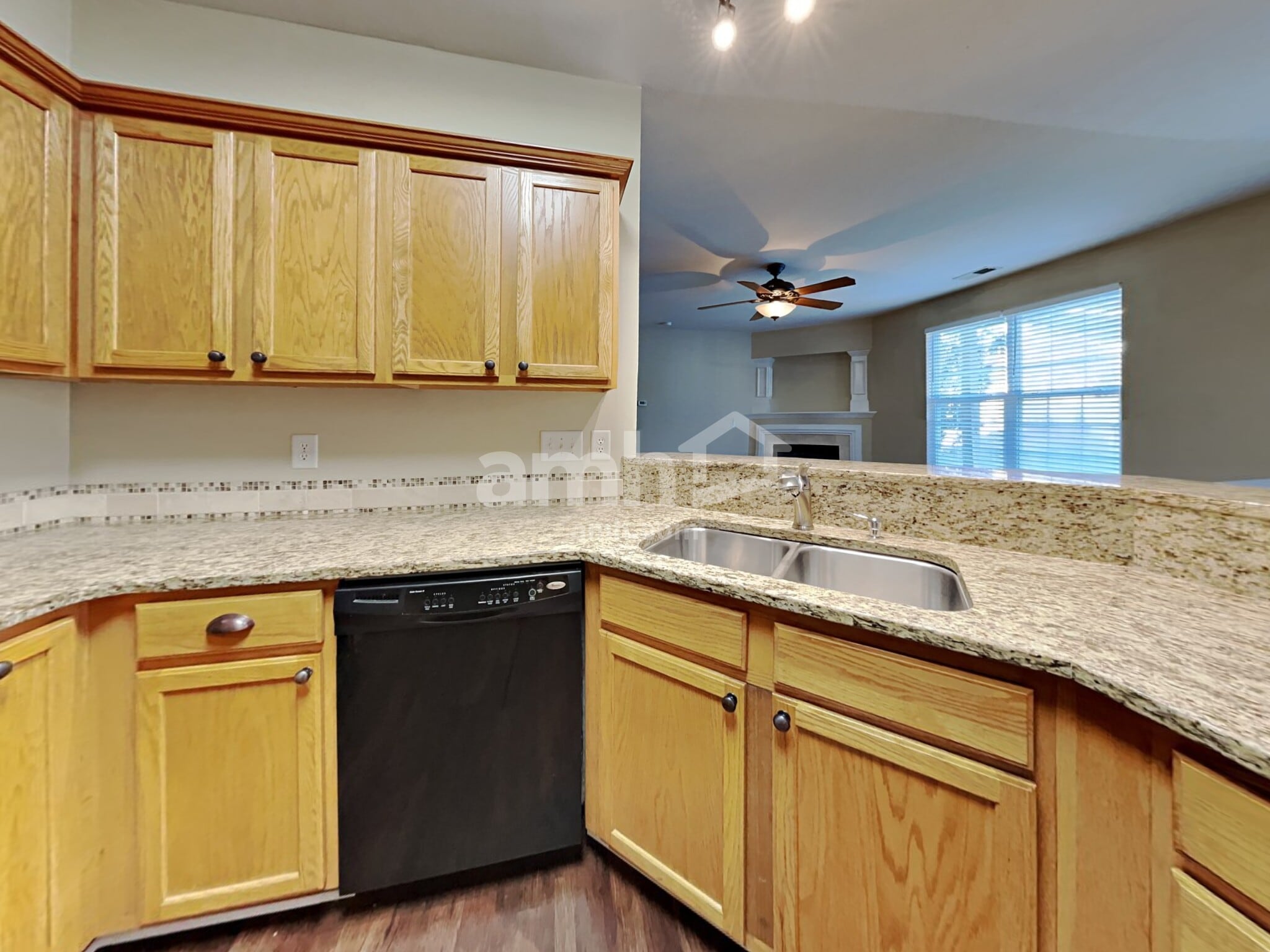 Building Photo - 133 Milroy Ln