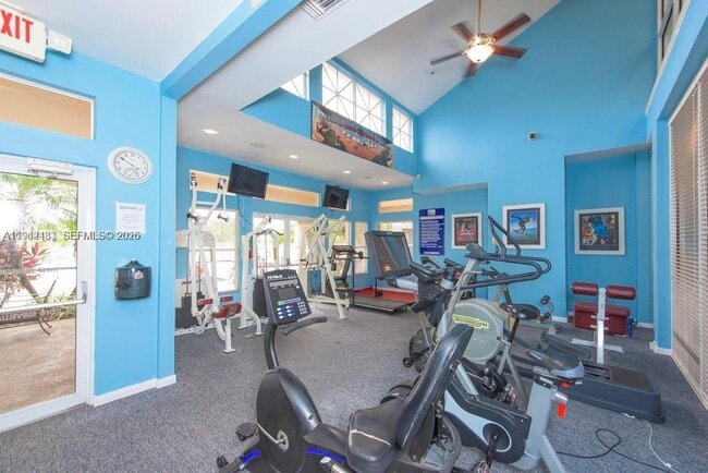 Building Photo - 2667 NW 33rd St