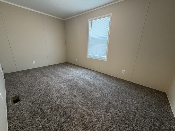 Building Photo - 16011 Villaire Ave