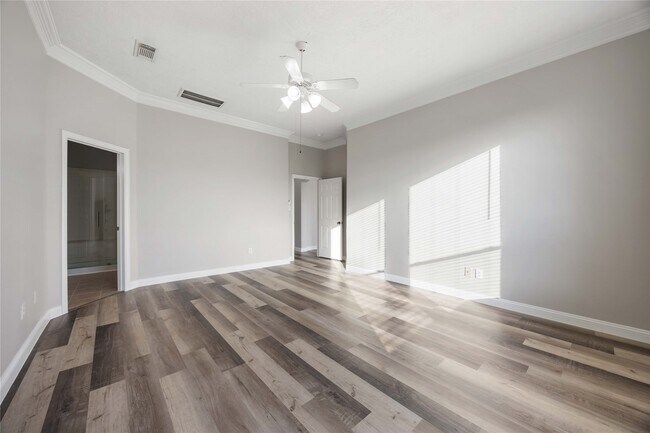Building Photo - 19311 Lincoln Heights Ln