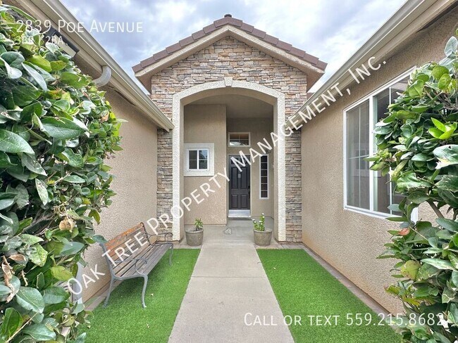 Building Photo - 2839 Poe Ave