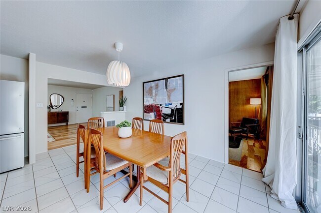 Building Photo - 1245 S 15th St