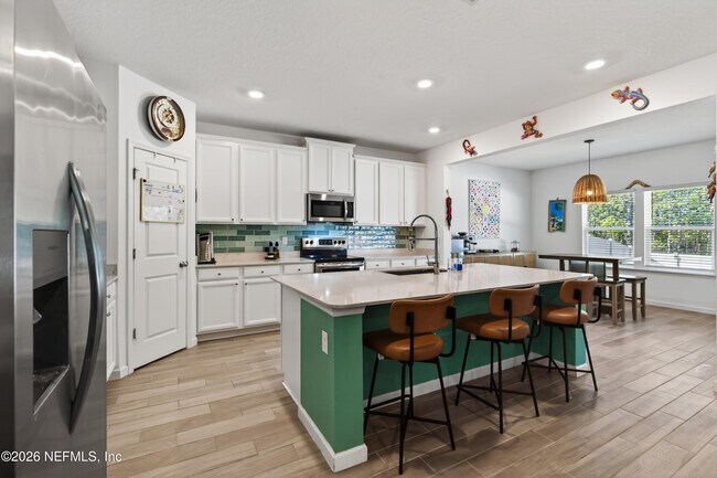 Building Photo - 7212 Calamint Ave