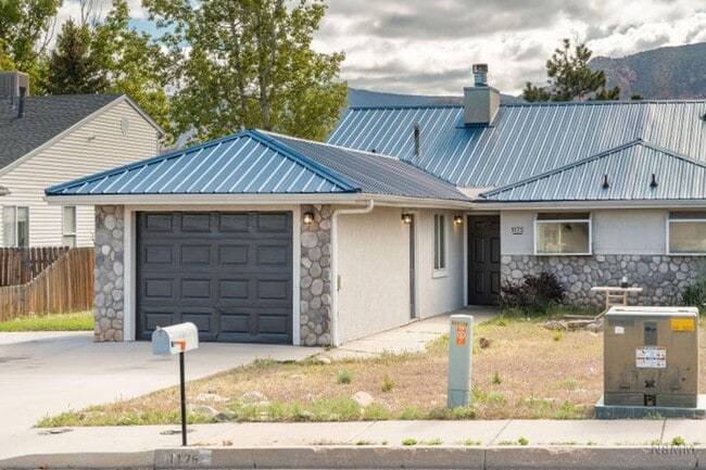 Building Photo - 1175 S 860 W