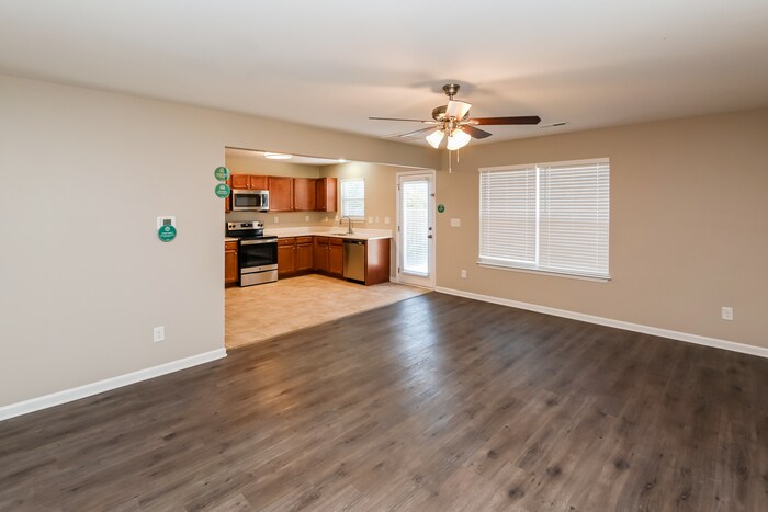 Building Photo - 8119 Whitley Ln