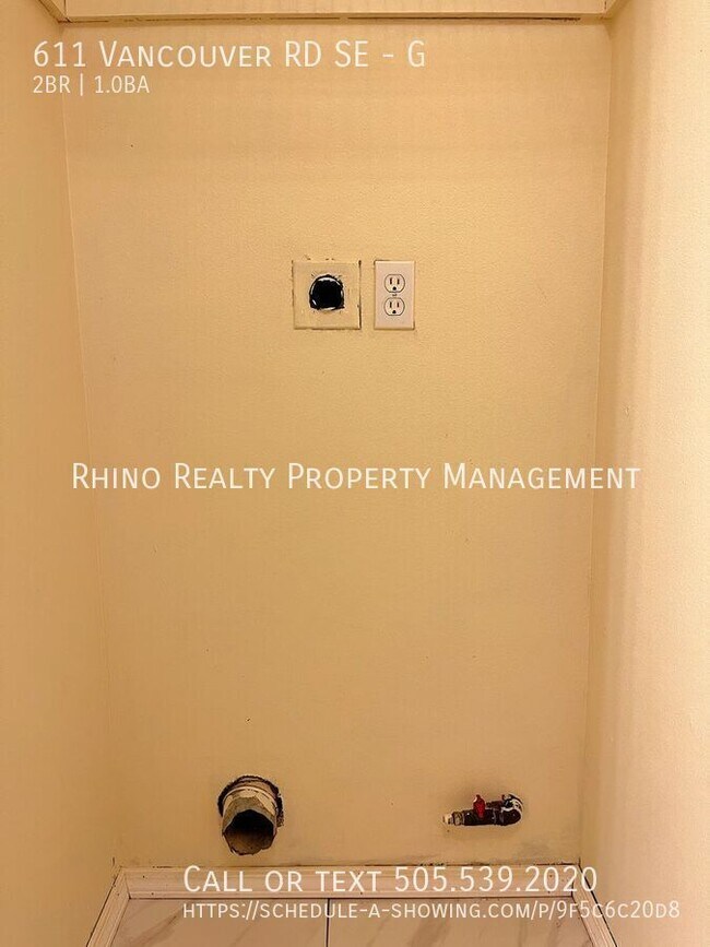 Building Photo - 611 Vancouver Rd SE