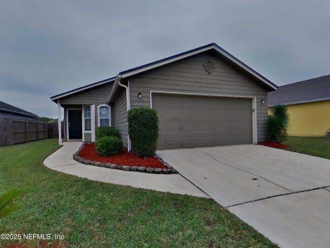 Primary Photo - 1940 Hunters Trace Cir