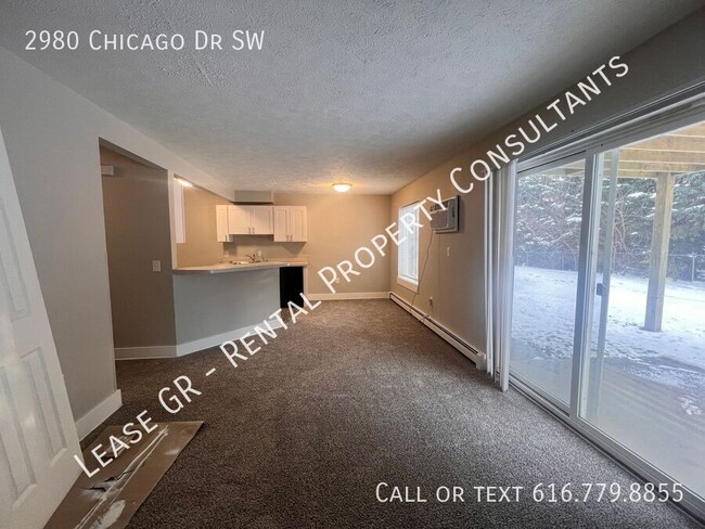 Building Photo - One Bedroom - Remodeled Apartment in Grand...