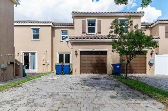 Building Photo - 17062 SW 95th Terrace