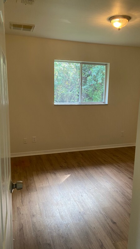 Building Photo - 4605 28th St SW