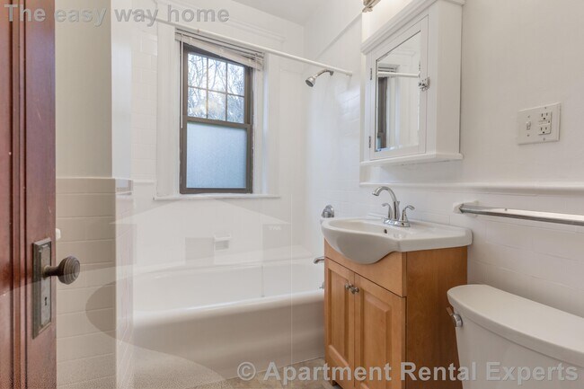 Building Photo - 1558 Massachusetts Ave