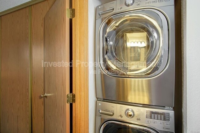 Building Photo - 2666 E Otero Pl