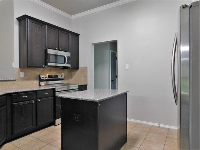 Building Photo - 2720 Aspen Hill Dr