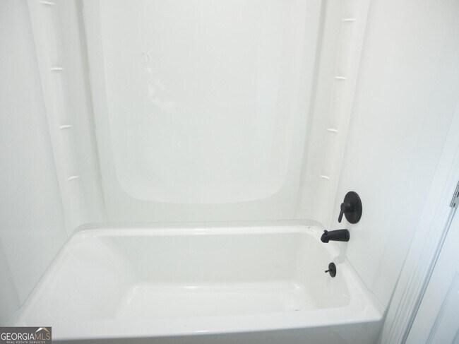 Building Photo - 3561 Misty Valley Rd