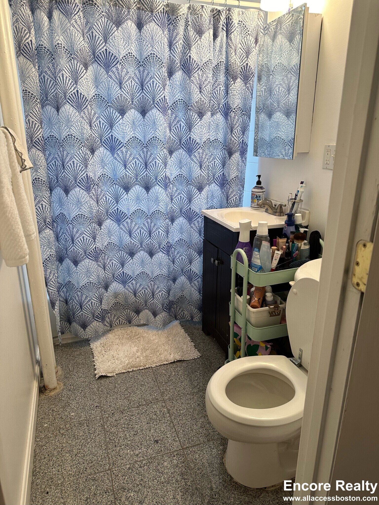 Building Photo - 109 Brainerd Rd