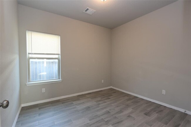 Building Photo - 927 Cobalt Crest Ln