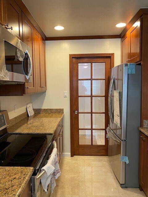 Remodeled kitchen - 3586 Payne Ave