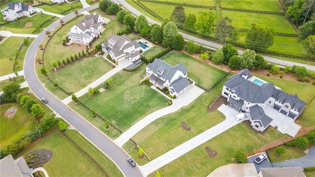 Building Photo - 12680 Ebenezer Pond Ct