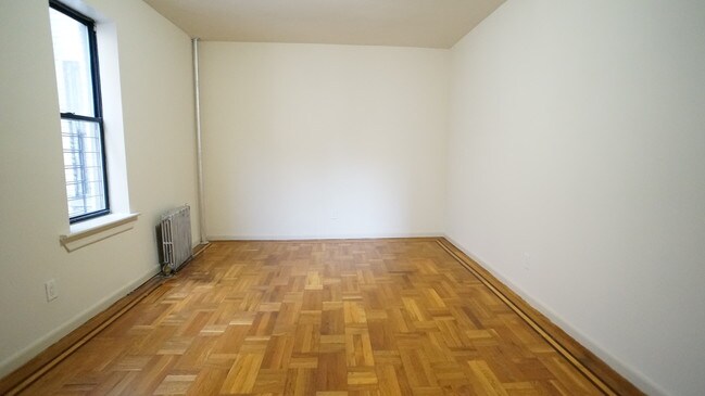 Building Photo - 2700 Grand Concourse