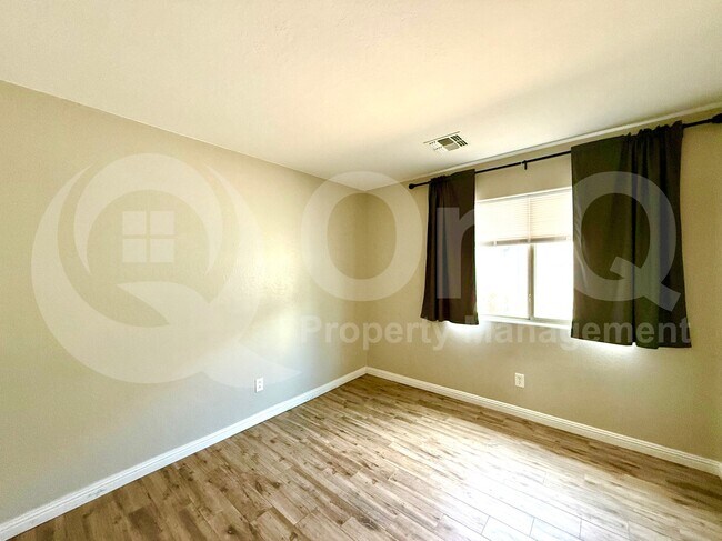 Building Photo - 25854 W Williams St