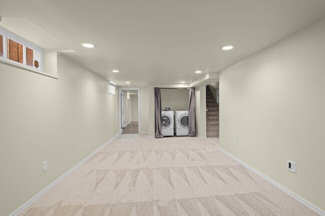 Building Photo - SFR -  O'Brien