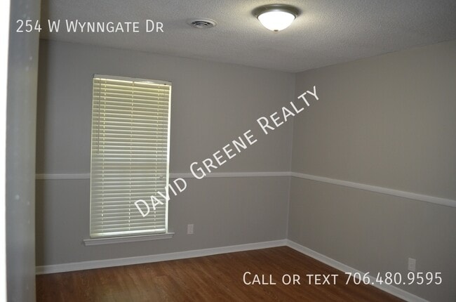 Building Photo - 254 W Wynngate Dr