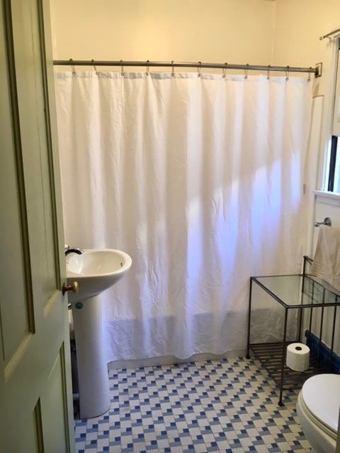 Building Photo - 2218 Griffith Park Blvd