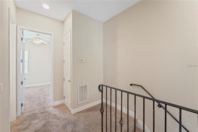 Building Photo - 1008 Edison Park Ct