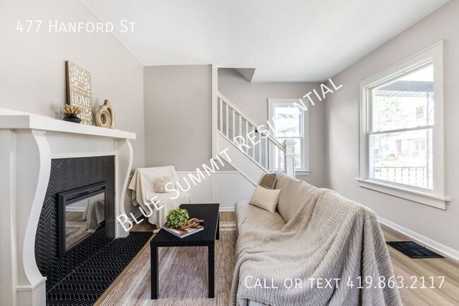 Building Photo - 477 Hanford St