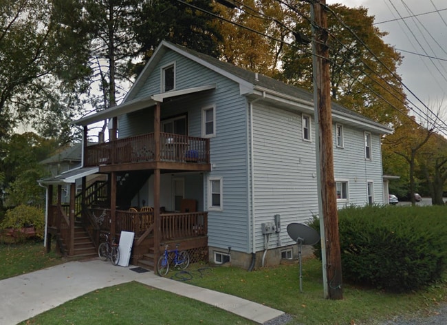 Building Photo - 115 S Butz St