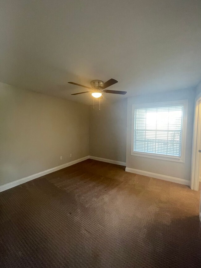 Building Photo - 2 Bedroom / 2 bath Condo in Bermuda Dunes ...
