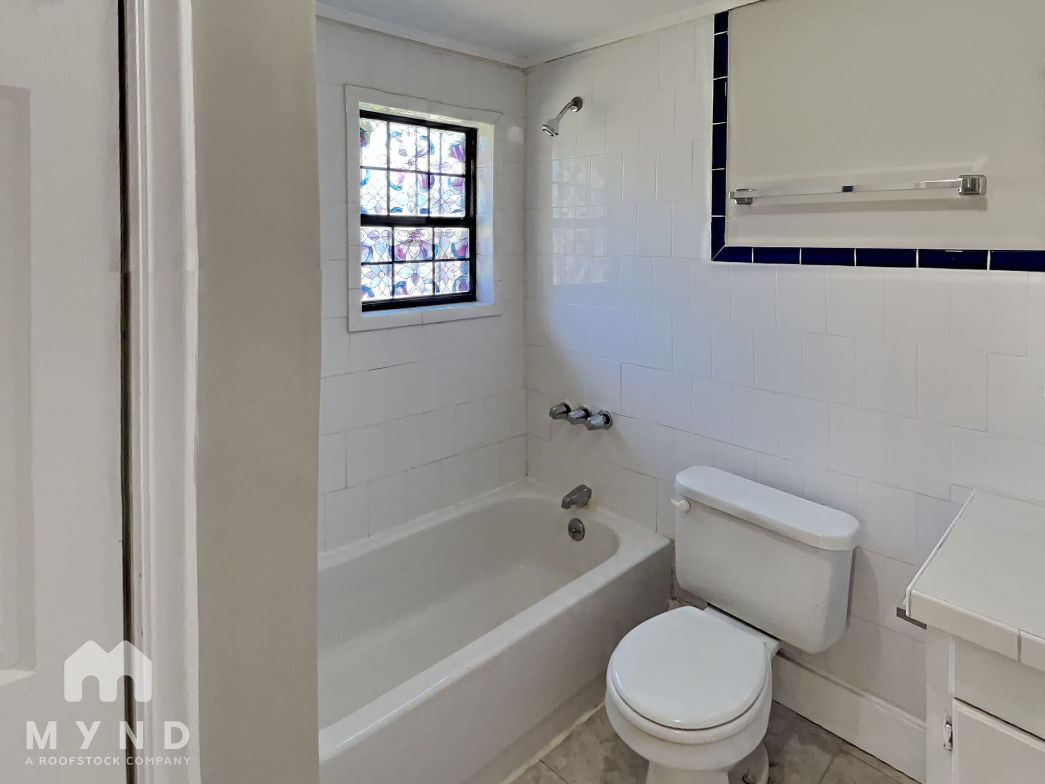 Building Photo - 1337 S Hairston Rd