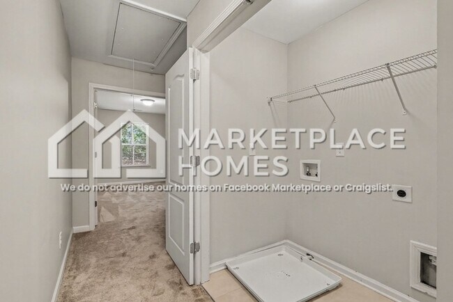 Building Photo - 3851 Augustine Pl