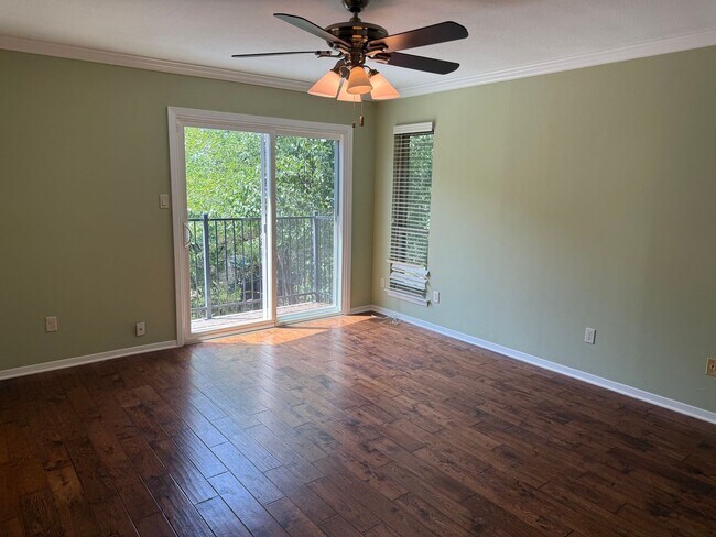 Building Photo - 9106 Rockcrest Cir