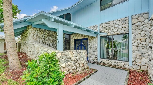 Building Photo - 540 Pebble Creek Terrace