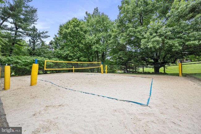 Building Photo - 1423 Northgate Square