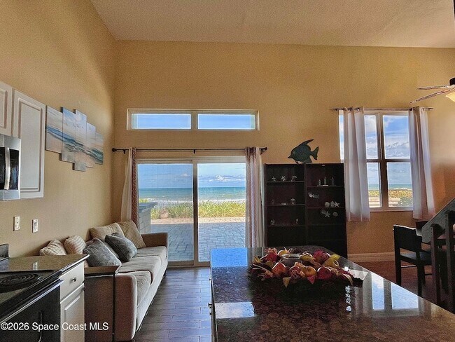 Building Photo - 799 Shell St