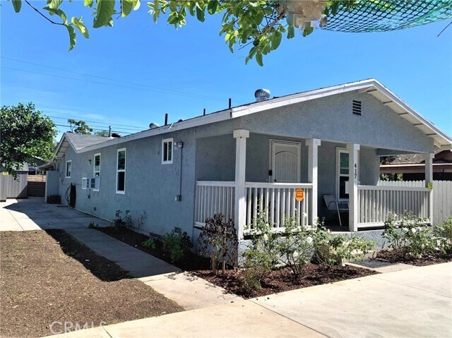 Building Photo - 417 S Flower St