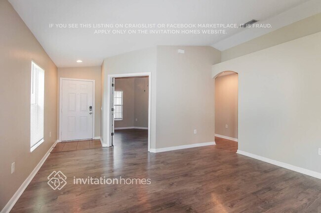 Building Photo - 15656 Greyrock Dr