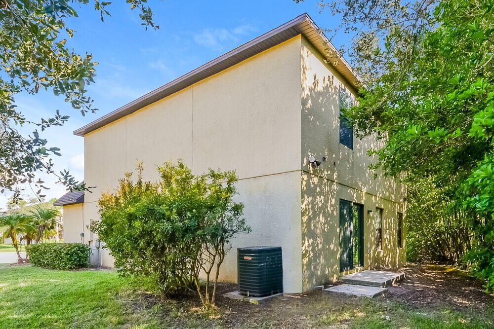 Building Photo - 2305 50th St Cir E