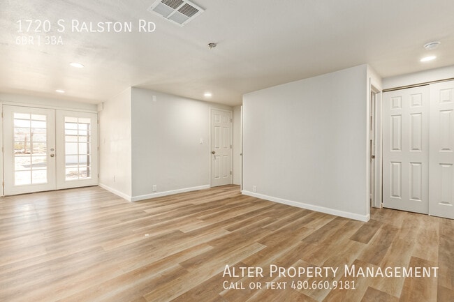 Building Photo - 1720 S Ralston Rd