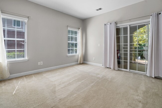Building Photo - 8501 Burnham Ln