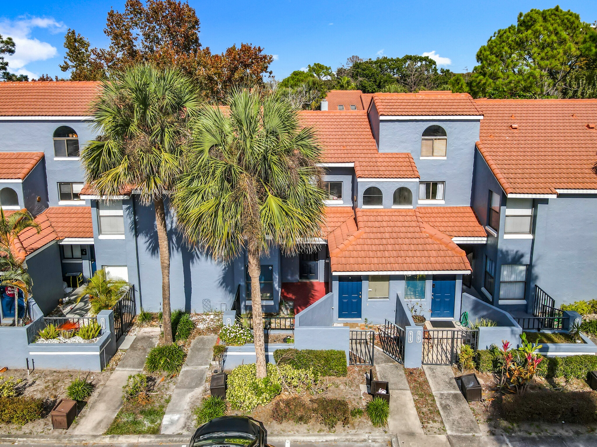 Building Photo - 4711 Capri Plz