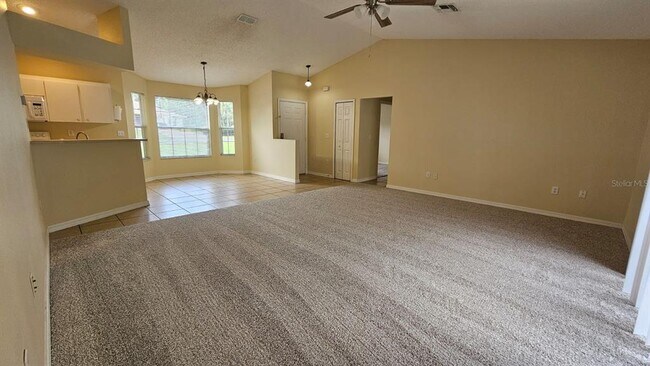 Building Photo - 10368 Lansfield St
