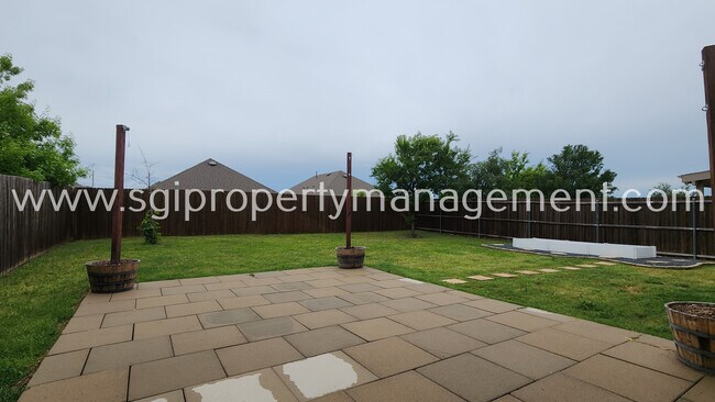 Building Photo - 3621 Brahman Ct