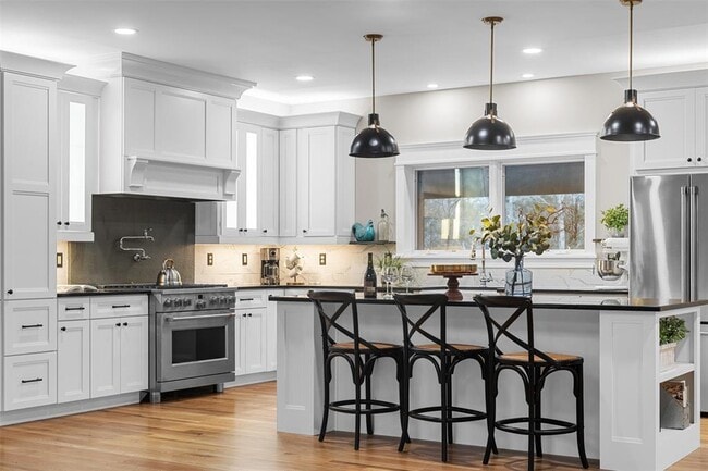 Building Photo - 4390 NY-32