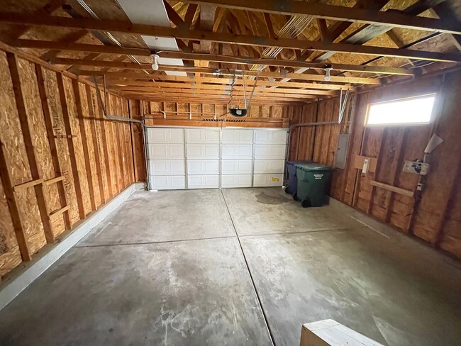 Building Photo - Stoddard Meadows Rancher