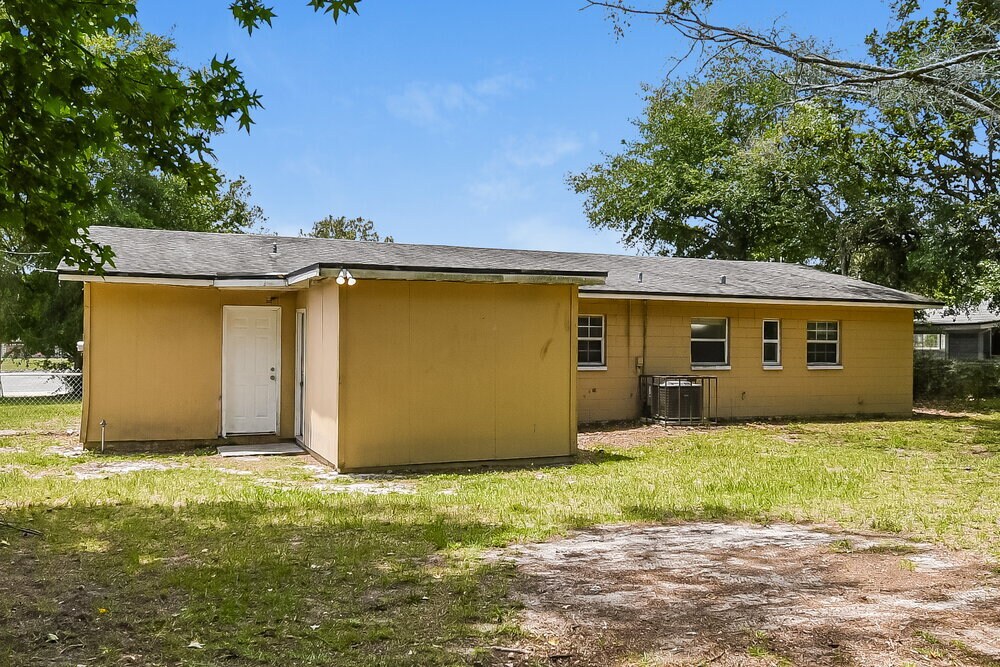 Building Photo - 7059 Melvin Rd